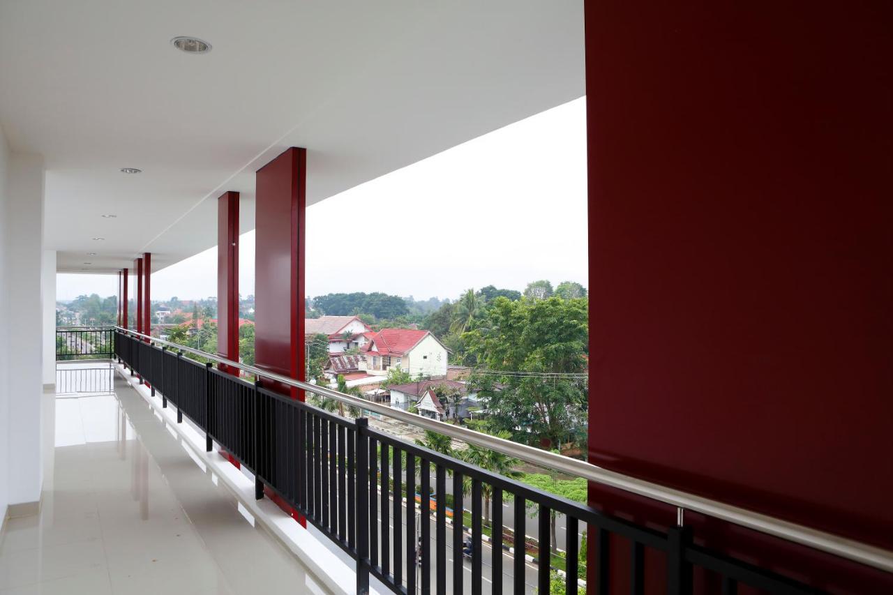 Amaris Hotel Muara Bungo - Jambi Exterior foto