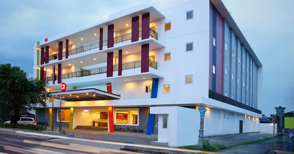 Amaris Hotel Muara Bungo - Jambi Exterior foto